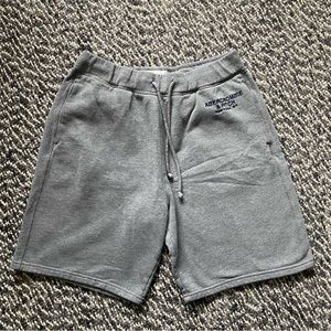 A+F men’s fleece shorts 🩳 size L